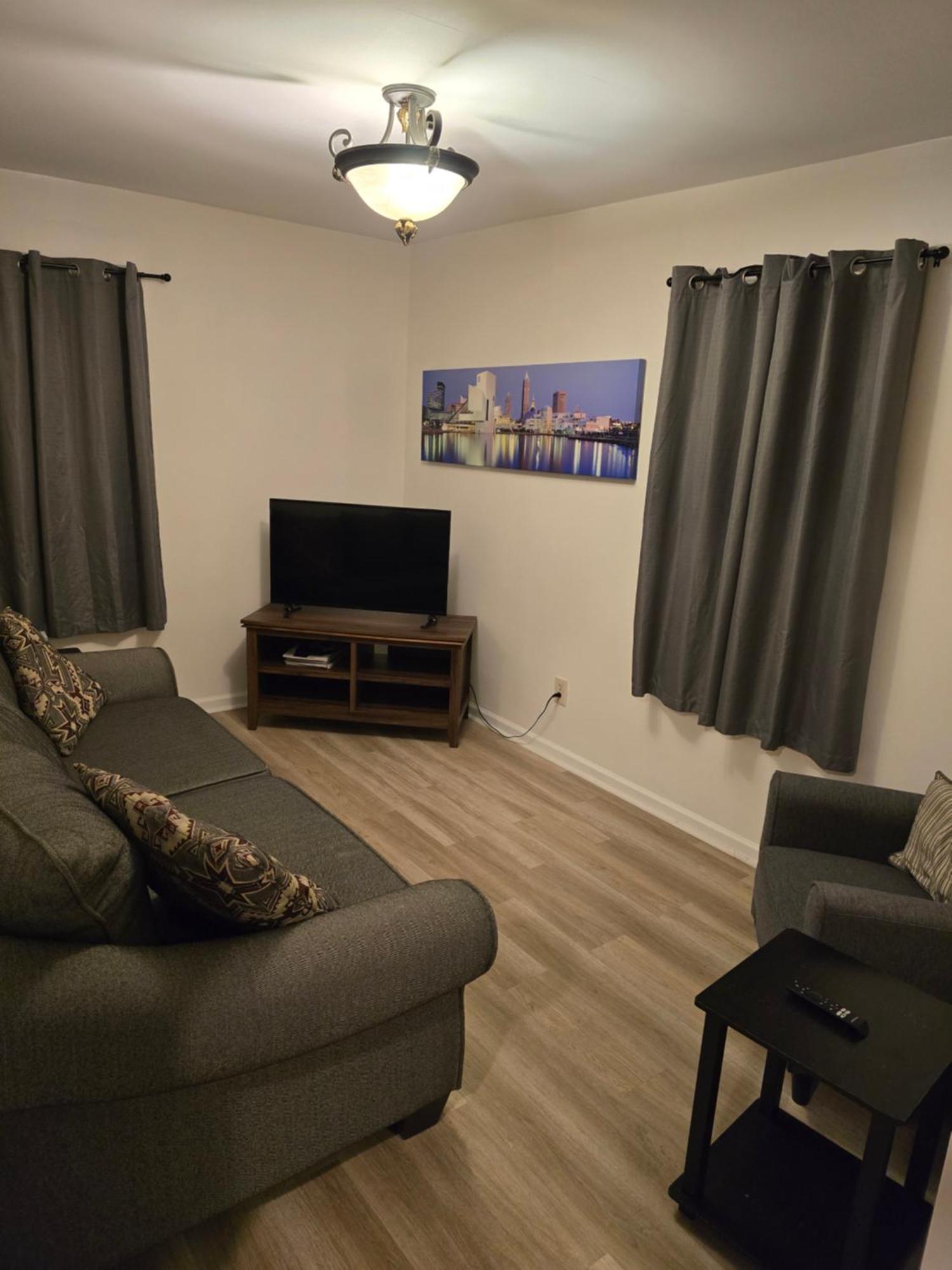 Appartement Unit 2 At Oilgate At Oakdale à Akron Extérieur photo